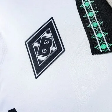 Borussia Mönchengladbach 1995/96 Home Retro Jersey (S-2XL)