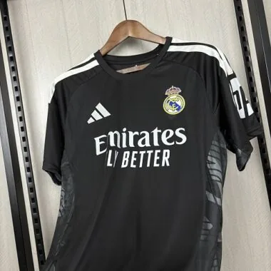 Real Madrid 2026/27 Black Goalkeeper Jersey (S-4XL)