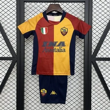 AS Roma 2001/02 Home Retro Kids Kit Sizes 16-28