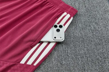 Real Madrid 2026/27 Rose Red Training Suit (S-2XL)
