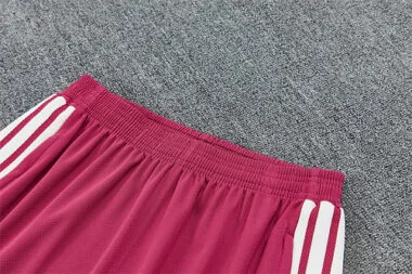Real Madrid 2026/27 Rose Red Training Suit (S-2XL)