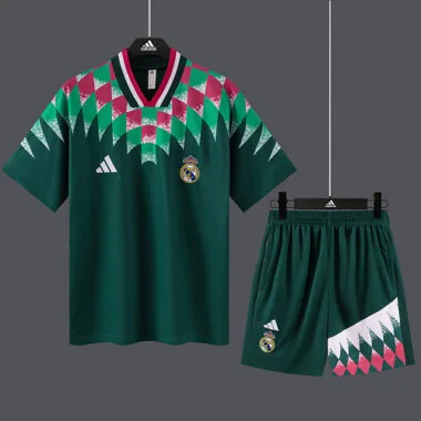 Real Madrid 2026/27 Green Retro Model Training suit size S-2XL
