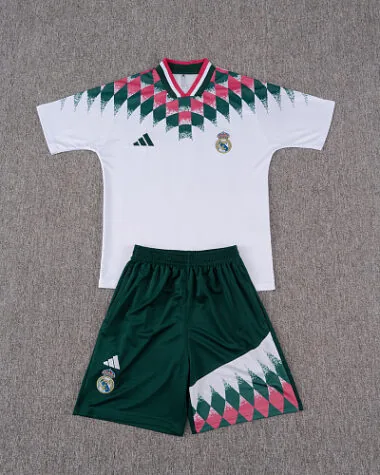 Real Madrid 2026/27 White Retro Model Training suit (S-2XL)