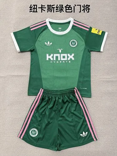 Kids Kit Newcastle United 2026/27 Green Goalkeeper Soccer Jersey Size 16-28