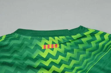 Barcelona 2026/27 Green Goalkeeper Jersey (S-2XL)