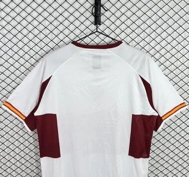 Sevilla 2005/06 UEFA Cup White Retro Jersey (S-2XL)