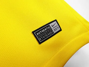 Paris Saint-Germain 2017/18 Away Retro Jersey (S-2XL)