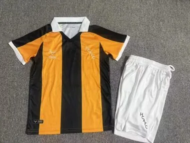 Hull City 2026/27 Home Kids Kit 16-28