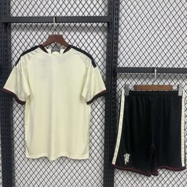 Manchester United 2026/27 Third Jersey and Shorts Set (S-2XL)